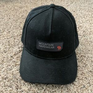 Mountain Hardware hat